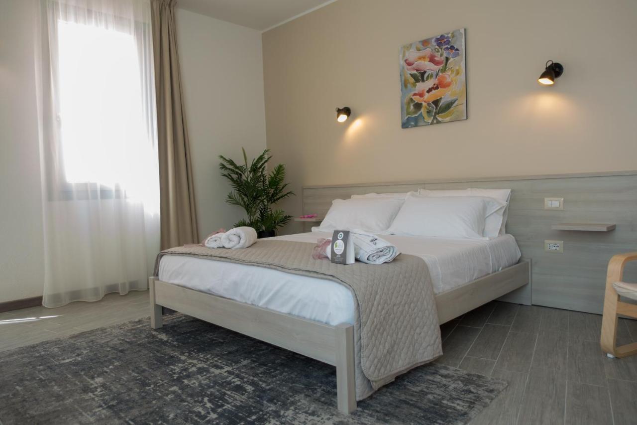 Green Guest House Ористано Екстер'єр фото
