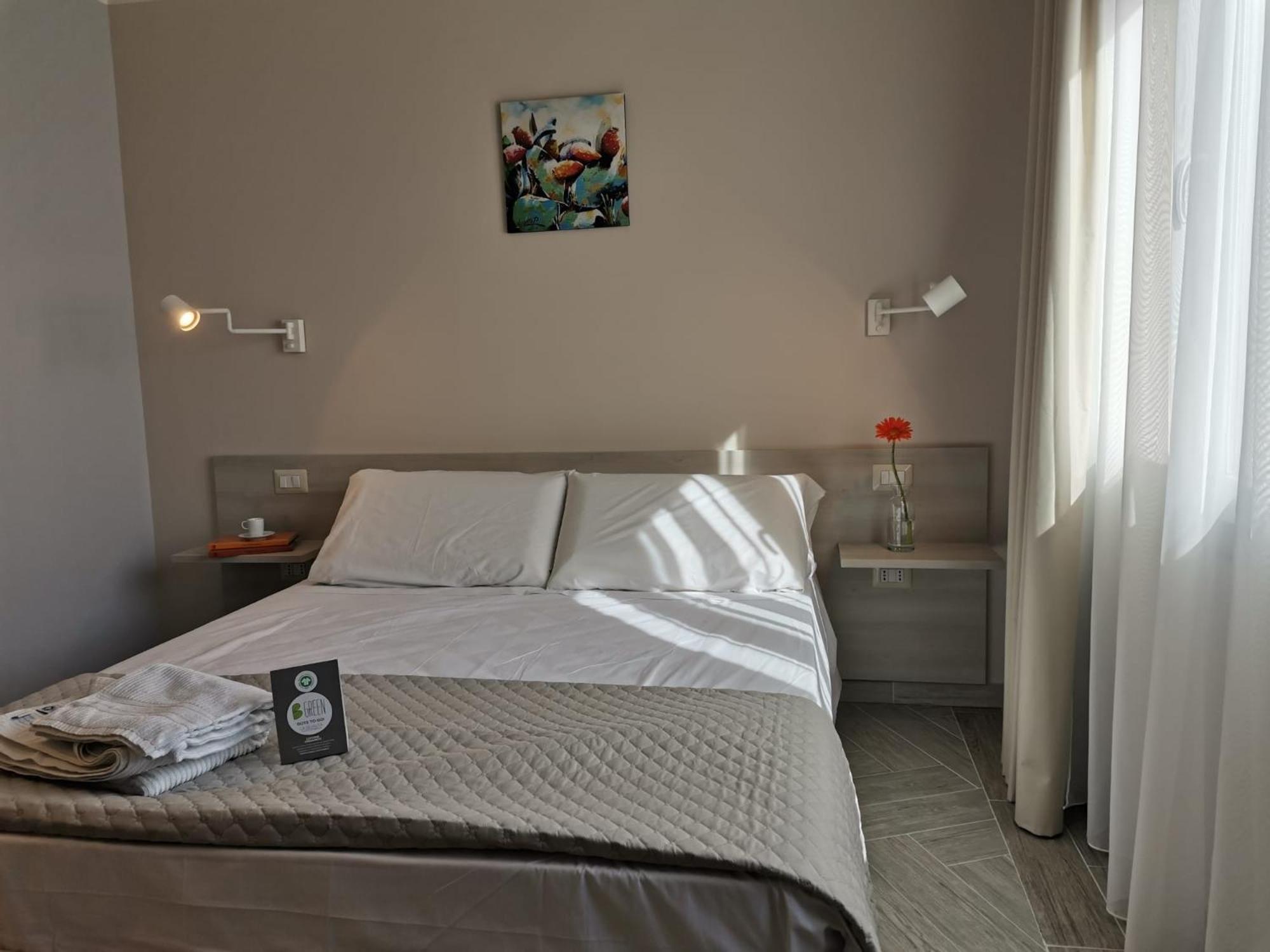 Green Guest House Ористано Екстер'єр фото